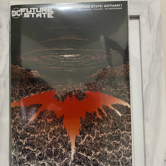 Future State Gotham #1 - Picture 1 of 1